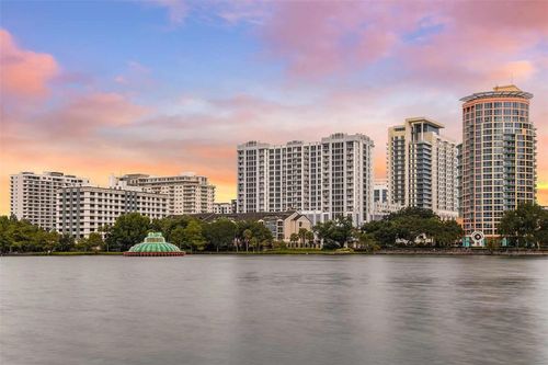 3-415-3 E Pine St, ORLANDO, FL, 32801-2838 | Card Image
