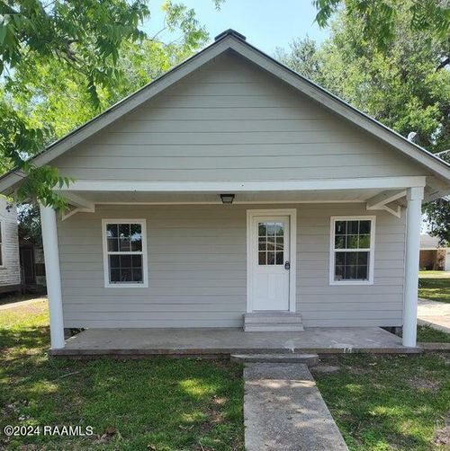 400 S Granger St, Erath, LA, 70533-3910 | Card Image