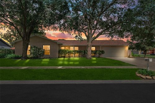 1807 Green Lawn St, Brandon, FL, 33511-6845 | Card Image