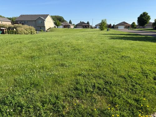 XXXX Creek View Lane, Owatonna, MN, 55060 | Card Image