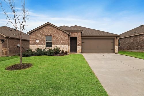 809 Glover Dr, Aubrey, TX, 76227-3332 | Card Image
