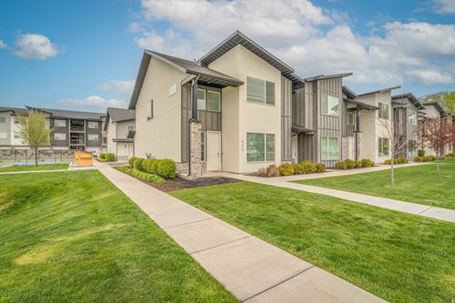 452 W 85 S, Providence, UT, 84332-6103 | Card Image