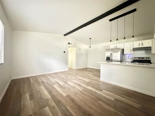 4933 Curzon Ave, Fort Worth, TX, 76107-5320 | Card Image