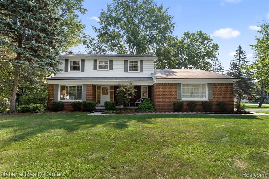 Harrison St, Livonia, MI 48154