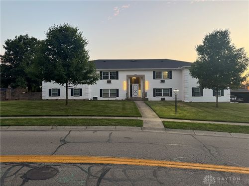 6-30 Poinciana Dr, Centerville, OH, 45459-4439 | Card Image