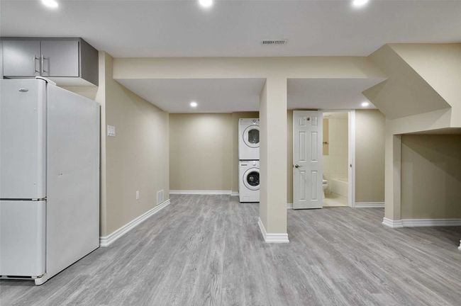 10 Adams Dr, House other with 3 bedrooms, 4 bathrooms and 8 parking in Ajax ON | Image 28