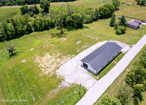 577 Peytona Beach Rd, Waddy, KY, 40076-6035 | Card Image