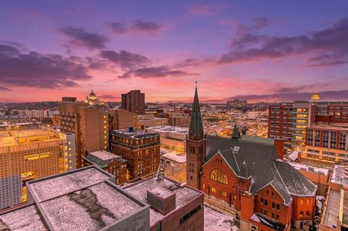 1910-66 9th St E, Saint Paul, MN, 55101-2255 | Card Image