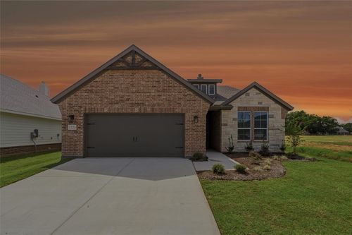 1224 Colca Dr, Springtown, TX, 76082-2697 | Card Image
