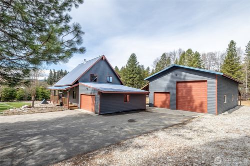 11090 Wending Ln, Leavenworth, WA, 98826-9573 | Card Image