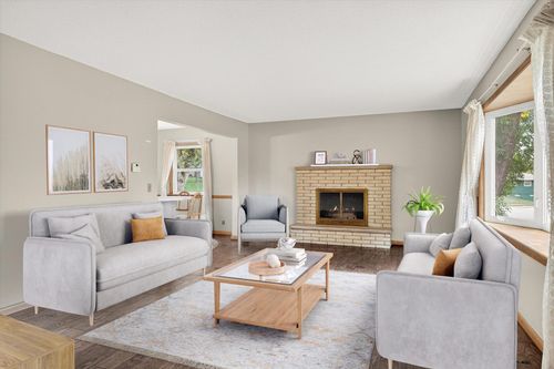 8949 Rosewood Ln N, Maple Grove, MN, 55369-9588 | Card Image