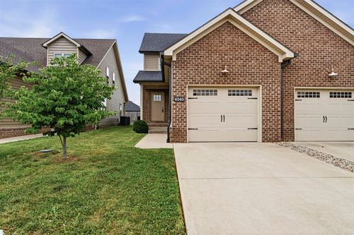 6565 Night Horse Cir, Bowling Green, KY, 42101-7583 | Card Image