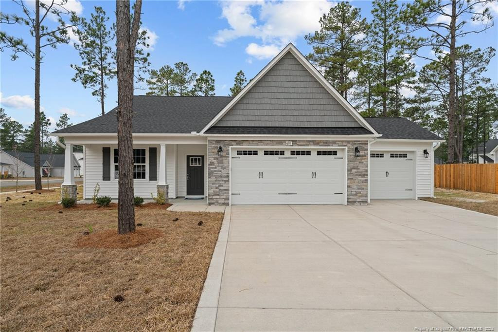 Muscadine Ln, Aberdeen, NC 28315