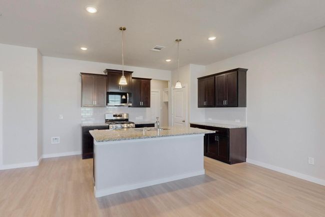 1520 Solterra Blvd, Townhouse with 3 bedrooms, 3 bathrooms and null parking in Mesquite TX | Image 8