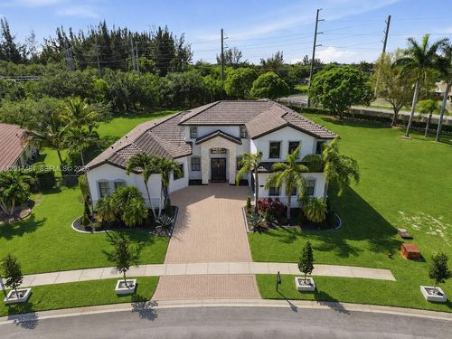 1748 Sw 195th Ave, Miramar, FL, 33029-5910 | Card Image