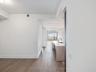 612 - 280 Howland Ave, Condo with 2 bedrooms, 3 bathrooms and 1 parking in Toronto ON | Image 3