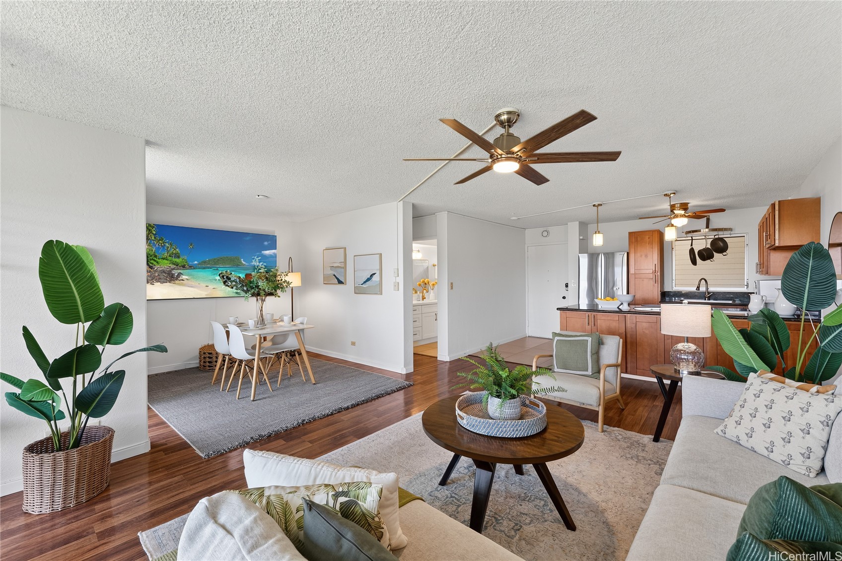 Residential in Aiea 4