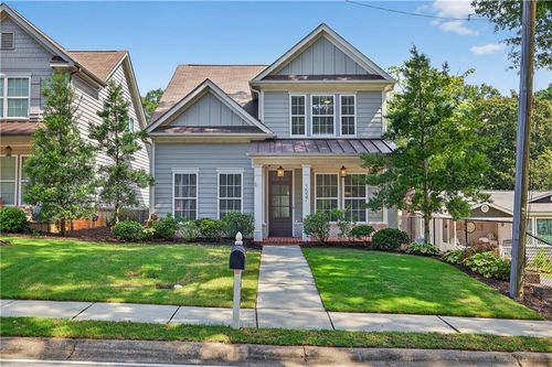 1537 Spring St Se, Smyrna, GA, 30080-3681 | Card Image