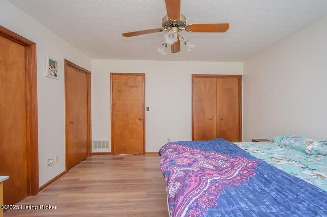 9010 Green Garden Ct, House other with 3 bedrooms, 2 bathrooms and null parking in Louisville KY | Image 30