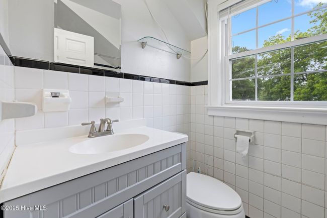 9137 Nc Highway 35, House other with 3 bedrooms, 2 bathrooms and 4 parking in Pendleton NC | Image 16
