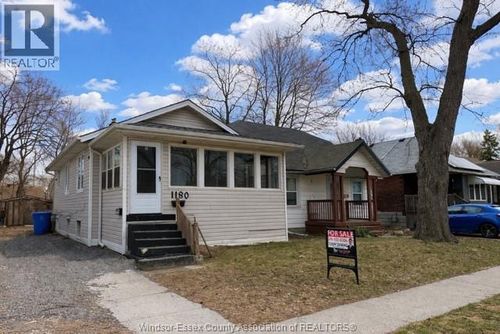 1180 Wigle Ave, Windsor, ON, N9C3N1 | Card Image