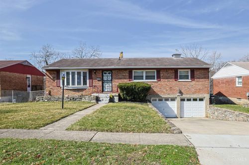 6045 Tahiti Dr, Cincinnati, OH, 45224-2745 | Card Image