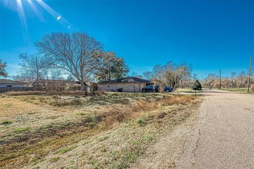 3406 Robinson Dr, Pearland, TX, 77581-2431 | Card Image