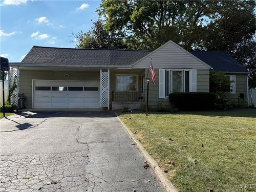 54 Pulsifer Dr, Auburn, NY, 13021-5013 | Card Image