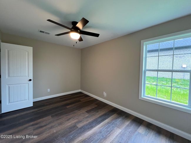 106 New Orleans Ct, House other with 3 bedrooms, 2 bathrooms and null parking in Taylorsville KY | Image 14
