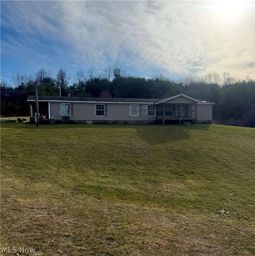 28240 Osborne Rd, Coolville, OH, 45723-9493 | Card Image