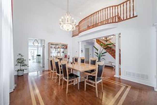 11 Nova Scotia Rd, House other with 4 bedrooms, 4 bathrooms and 6 parking in Brampton ON | Image 13