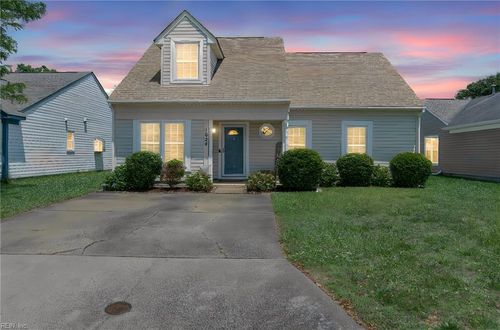 1024 Blairmore Dr, Virginia Beach, VA, 23454-6709 | Card Image