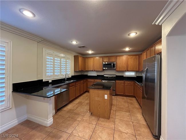 181 Timeless View Ct, House other with 5 bedrooms, 3 bathrooms and null parking in Henderson NV | Image 6