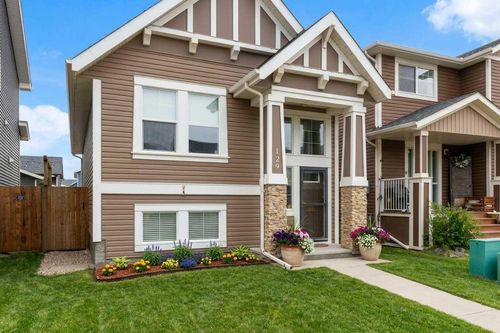 129 Fireside Pl, House with 2 bedrooms, 3 bathrooms and 2 parking in Cochrane AB | Card Image