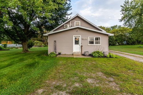 42911 125th Ave, Holdingford, MN, 56340-9700 | Card Image