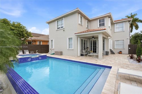 11090 Nw 84th St, Doral, FL, 33178-5267 | Card Image
