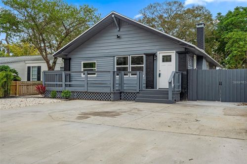 3924 45th Ave N, ST PETERSBURG, FL, 33714-3637 | Card Image