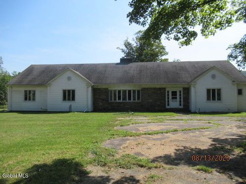 1 Satterlee Hollow Rd, Berlin, NY, 12022-2423 | Card Image