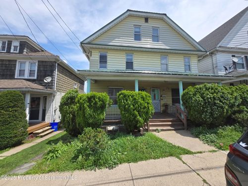 1112 W Elm St, Scranton, PA, 18504-2137 | Card Image