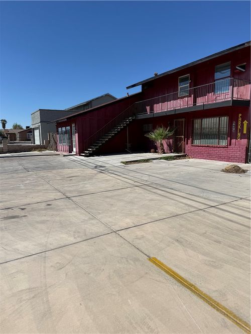 5473 S South Eastern Avenue, Las Vegas, NV, 89119 | Card Image
