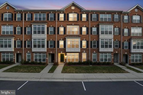 22768 Ferncrest Ter, BRAMBLETON, VA, 20148-6420 | Card Image