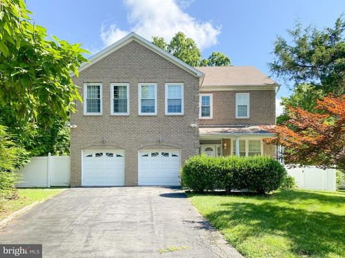 1947 Fay Pl, FALLS CHURCH, VA, 22043-1228 | Card Image