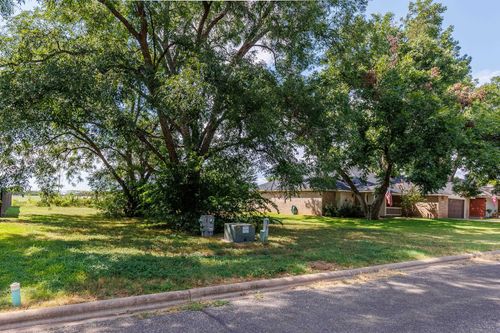 288 Turkey Run, Meadowlakes, TX, 78654-7020 | Card Image