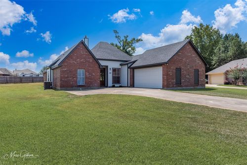 4855 Birdie Ln, Shreveport, LA, 71107-3407 | Card Image