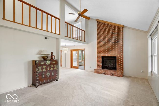 7424 Prairie Lake Dr, Condo with 1 bedrooms, 2 bathrooms and null parking in Indianapolis IN | Image 7