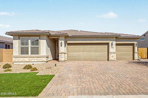 670 S Parker Ln, Casa Grande, AZ, 85122-6804 | Card Image