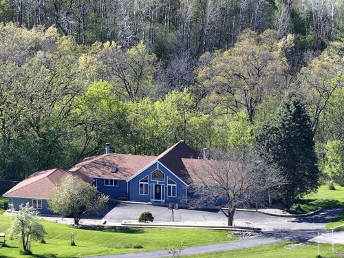 590 Kearney Rd, BURLINGTON, WI, 53105-2905 | Card Image