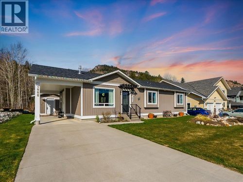 4008 16th Avenue, Castlegar, BC, V1N4A2 | Card Image