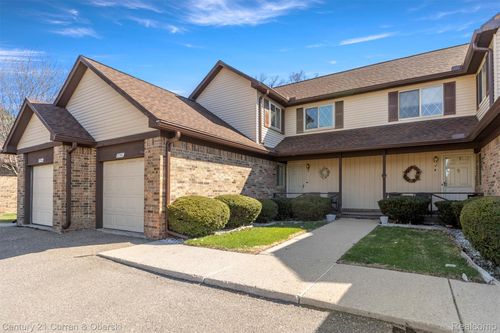 3756 Heritage Parkway, Dearborn, MI, 48124 | Card Image