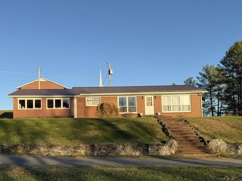 108 Stage Rd, Richlands, VA, 24641-1107 | Card Image